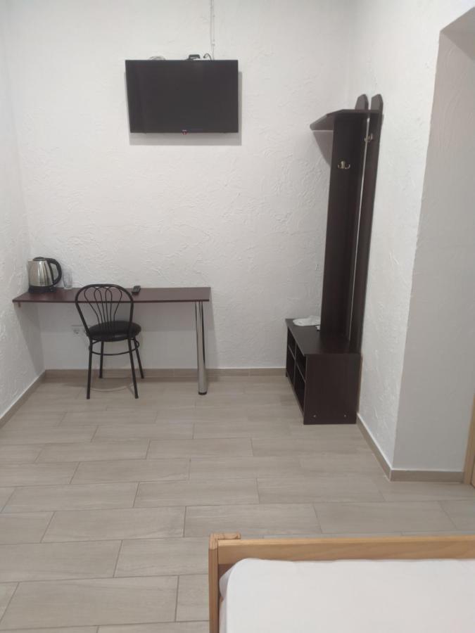 Hotel Mirage Czerniowce Zewnętrze zdjęcie