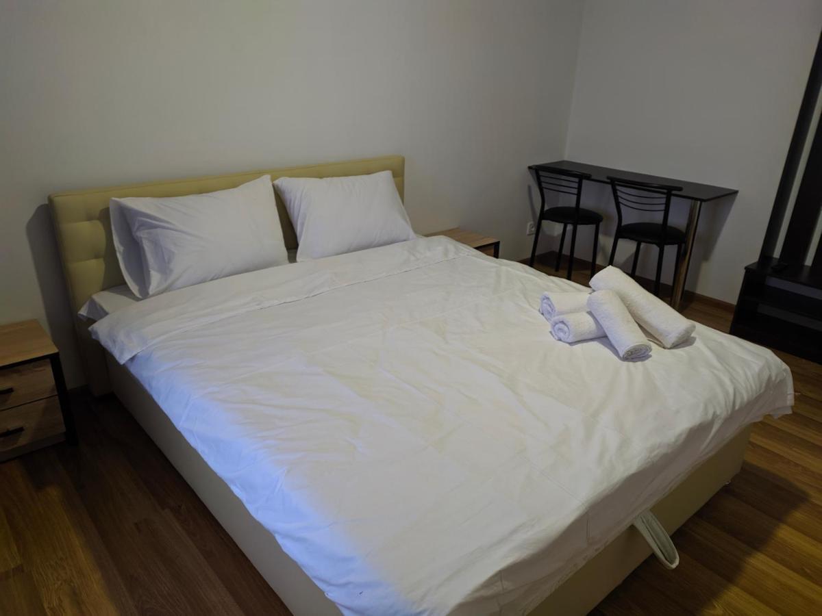 Hotel Mirage Czerniowce Zewnętrze zdjęcie